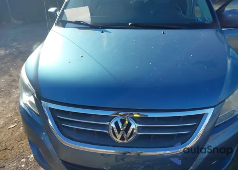 2012 Volkswagen Routan Se z USA, uszkodzony, nr VIN 2C4RVABG9CR136274